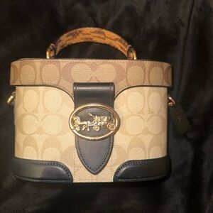 Coach Georgie Bucket Bag